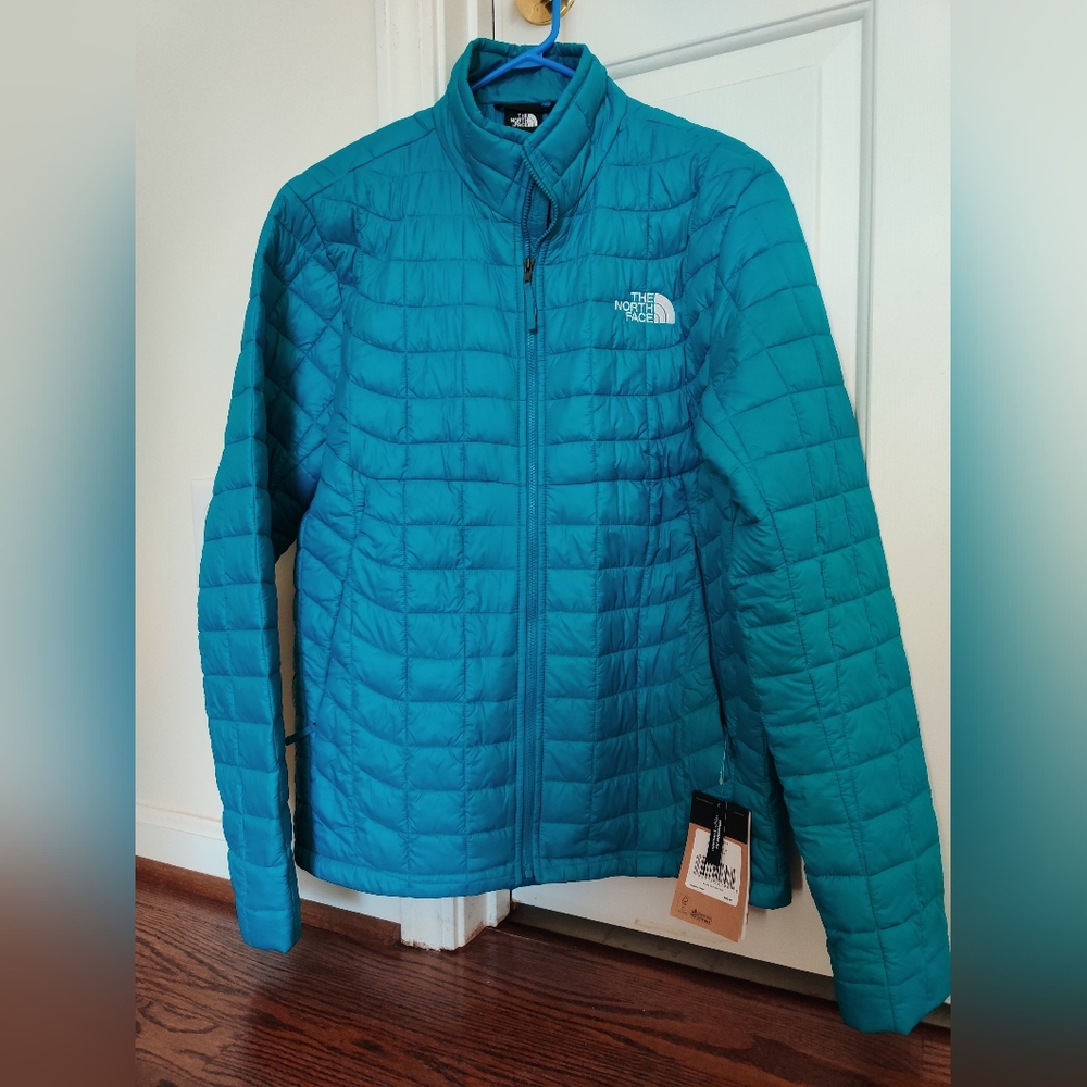 North Face Thermoball NWT Men's jacket.